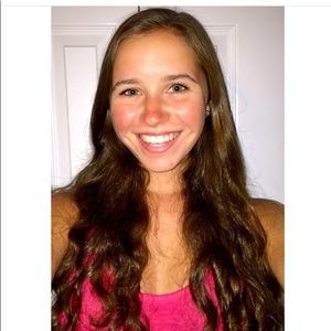 Meet your Posher, Eliza